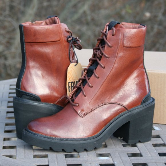 frye savannah combat